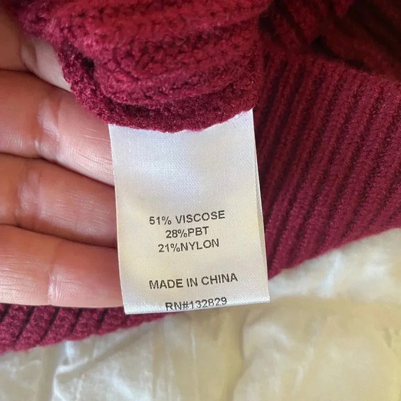 Lacademie Aurelie Maroon sweater dress - Picture 10 of 10